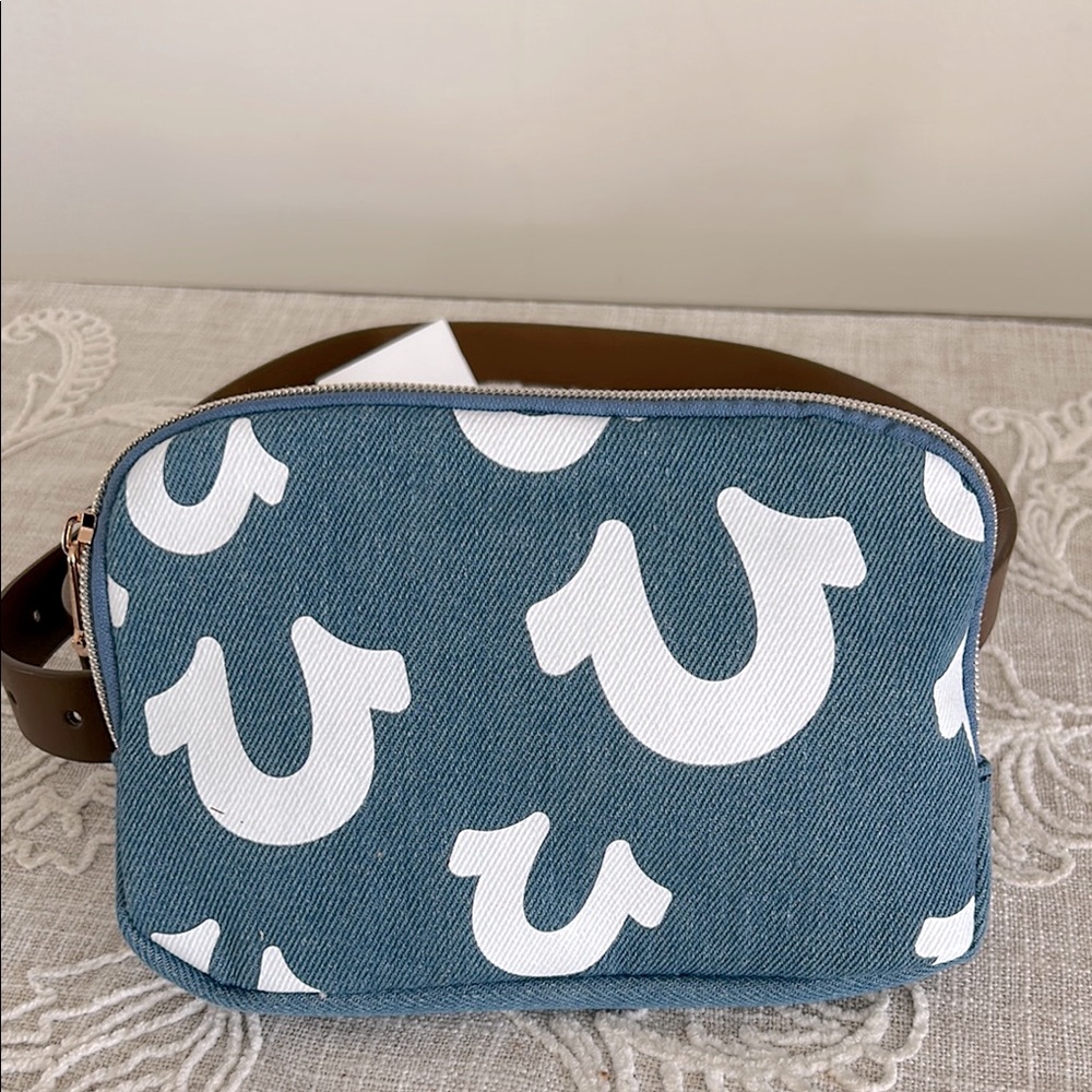 True Religion NWT Denim Blue with White Horseshoe Pattern Belt Bag